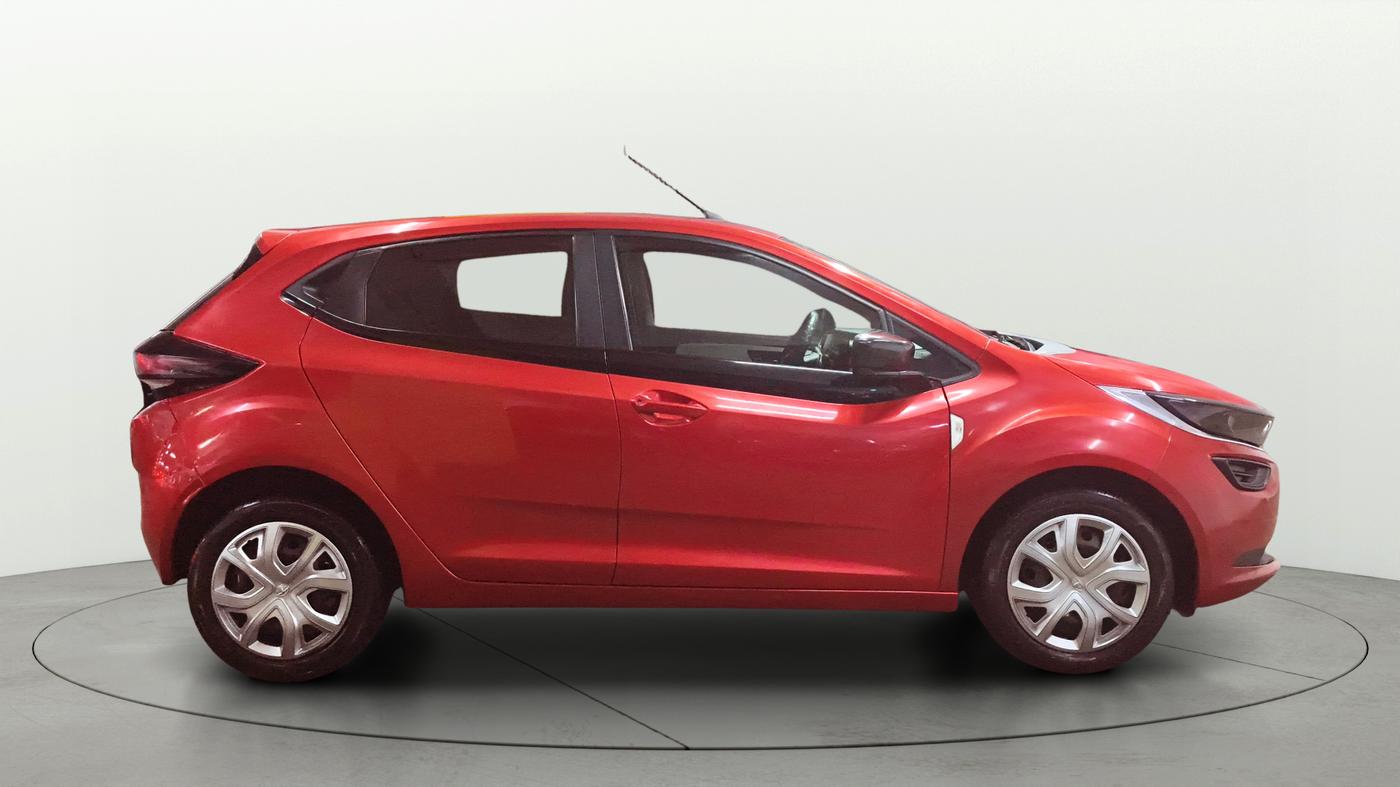 2022 Tata ALTROZ XM PLUS PETROL, Petrol, Manual, 39,741 km, Right Side View