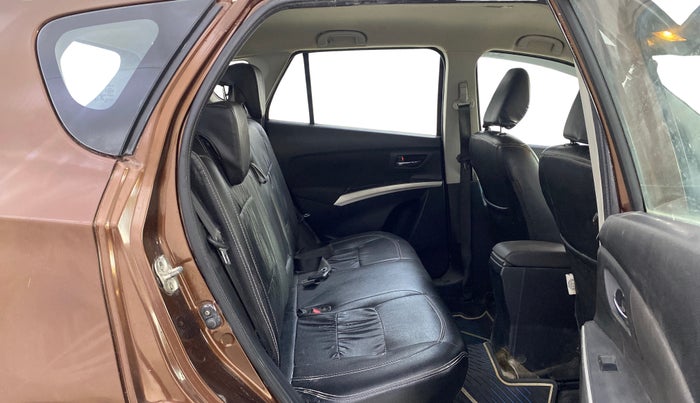 2015 Maruti S Cross ZETA 1.3, Diesel, Manual, 20,896 km, Right Side Rear Door Cabin