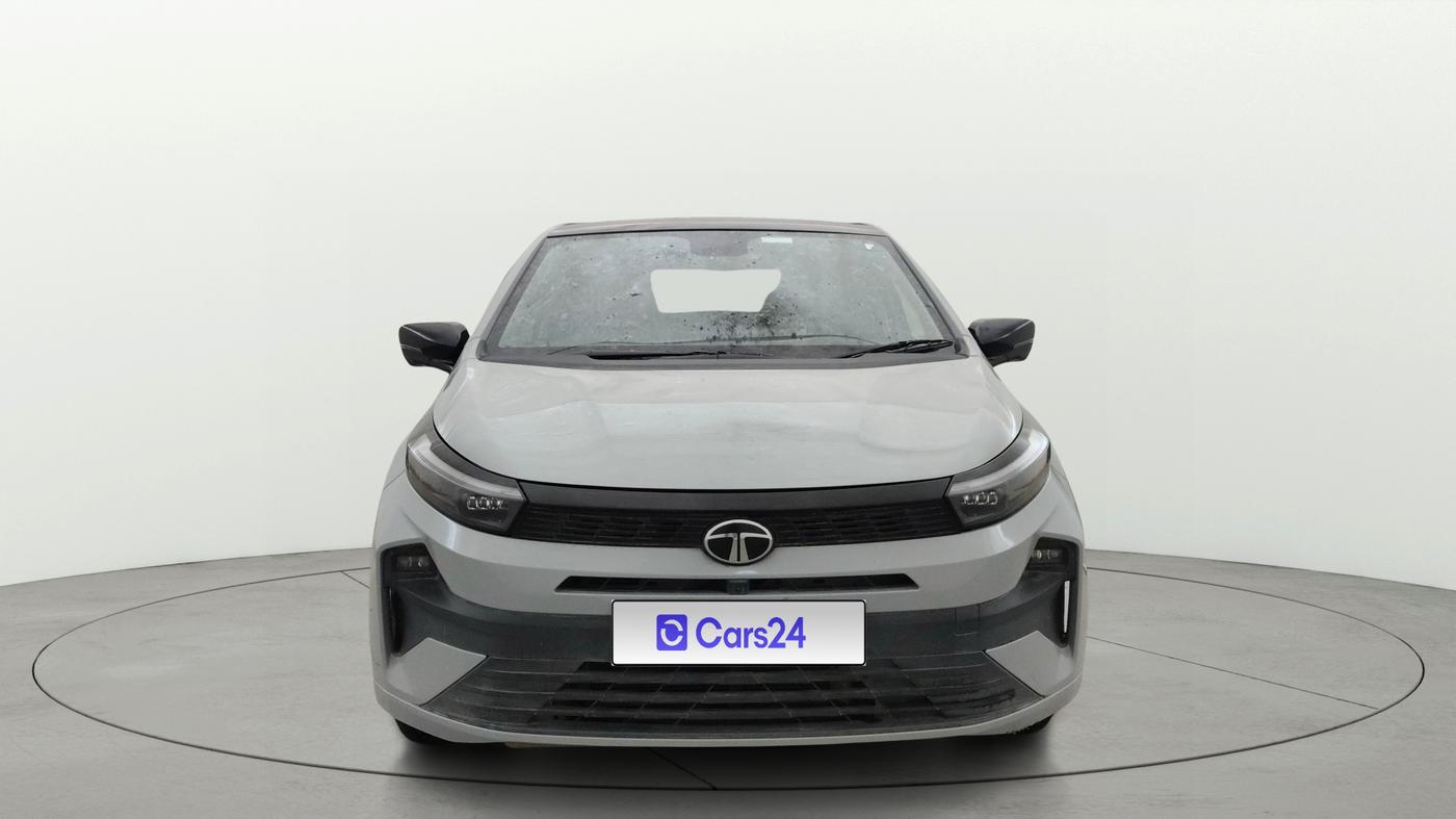 2025 Tata ALTROZ Accomplished S Petrol 5 MT, CNG, Manual, 9,049 km, Front