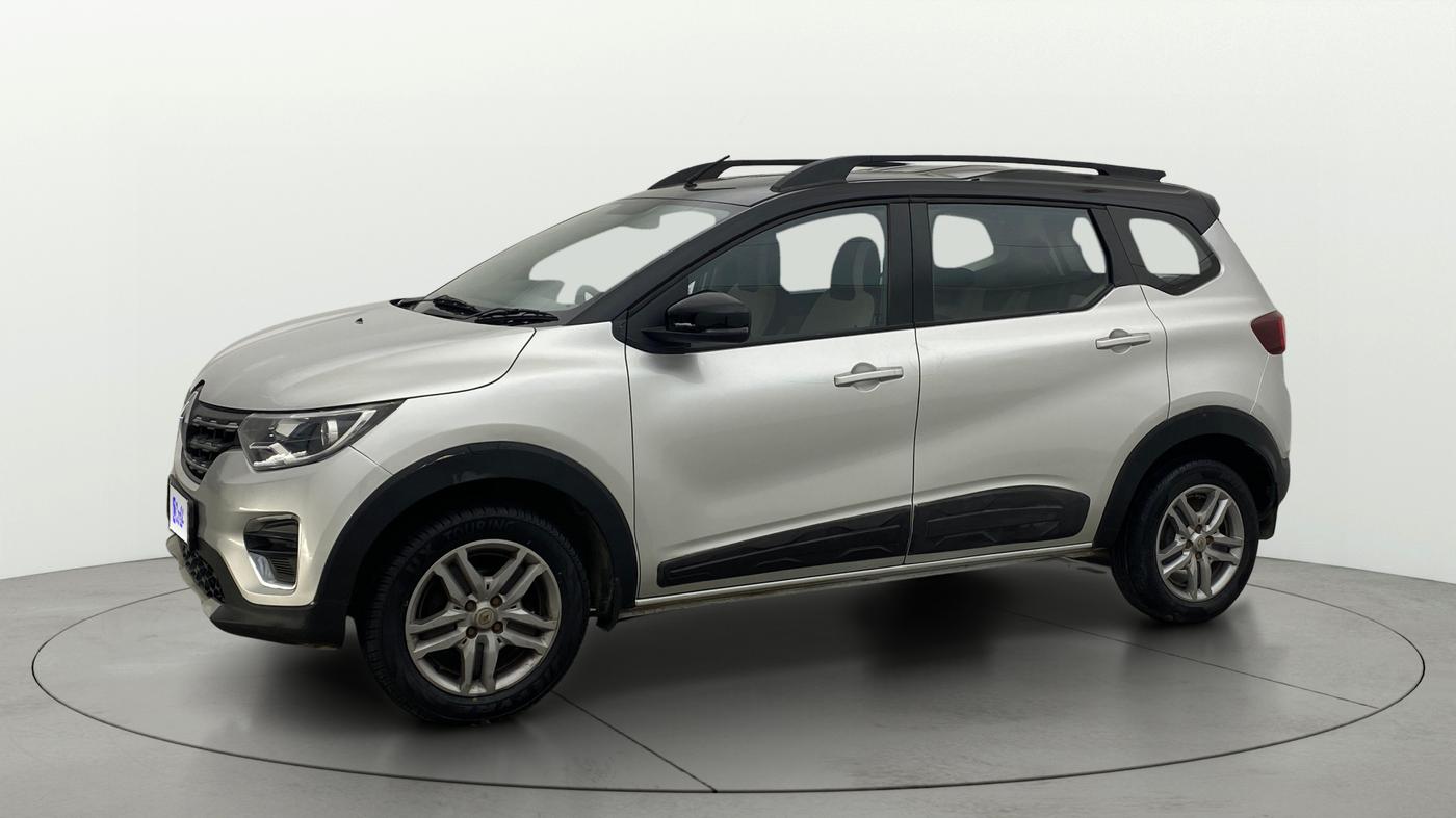 2022 Renault TRIBER RXZ, Petrol, Manual, 53,226 km, Left Front Diagonal
