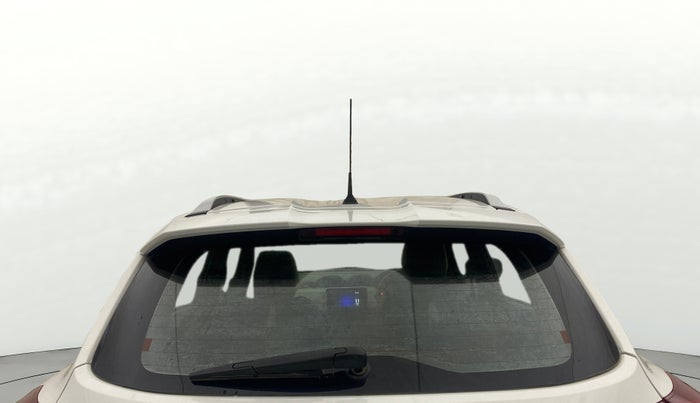 2021 Nissan MAGNITE XV TURBO, Petrol, Manual, 1,10,529 km, Rear Windshield