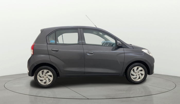 2020 Hyundai NEW SANTRO SPORTZ CNG, CNG, Manual, 1,17,546 km, Right Side View