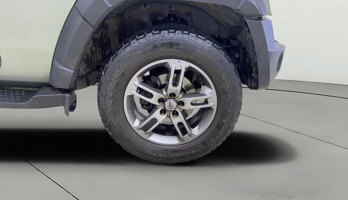 2022 Mahindra Thar LX D AT 4WD HT, Diesel, Automatic, 85,305 km, Right Front Wheel