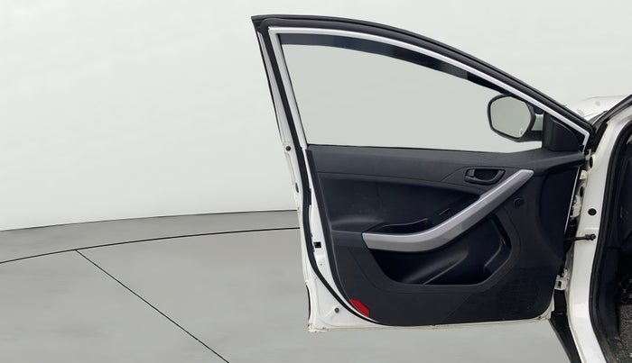 2023 Tata NEXON XMA PLUS SUNROOF PETROL, Petrol, Automatic, 13,296 km, LHS Front Door