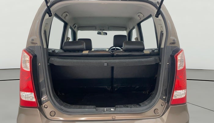 2017 Maruti Wagon R 1.0 VXI AMT, Petrol, Automatic, 1,11,048 km, Boot Open Zoomed View