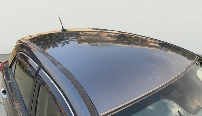 2017 Hyundai Elite i20 ASTA 1.2 (O), Petrol, Manual, 1,01,369 km, Roof