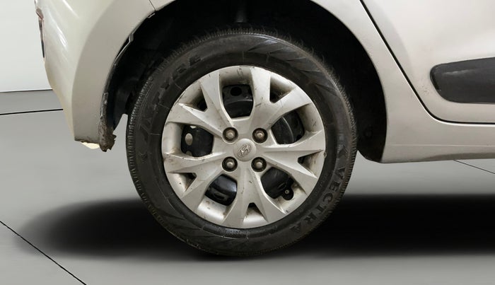 2014 Hyundai Grand i10 SPORTZ 1.2 KAPPA VTVT, Petrol, Manual, 48,162 km, Right Rear Wheel