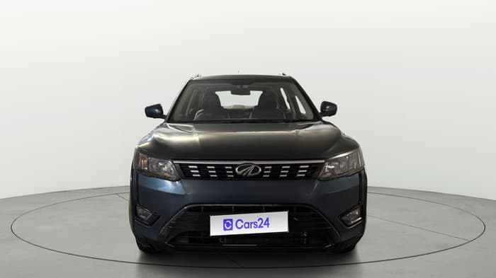 2022 Mahindra XUV300 W6 1.2 PETROL AMT, Petrol, Automatic, 60,351 km, Front