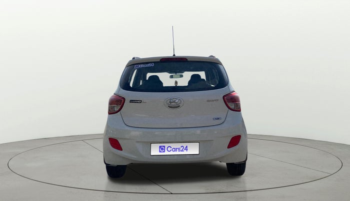 2016 Hyundai Grand i10 SPORTZ 1.2 KAPPA VTVT, Petrol, Manual, 15,427 km, Back/Rear