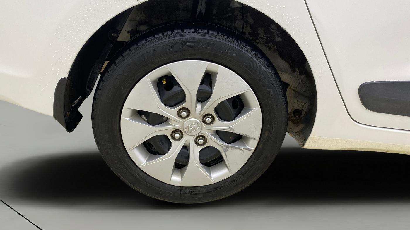2016 Hyundai Xcent S 1.2, Petrol, Manual, 39,492 km, Right Rear Wheel