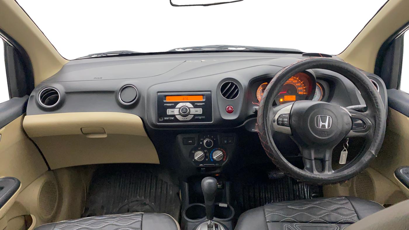 2015 Honda Brio VX AT, CNG, Automatic, 75,747 km, Dashboard
