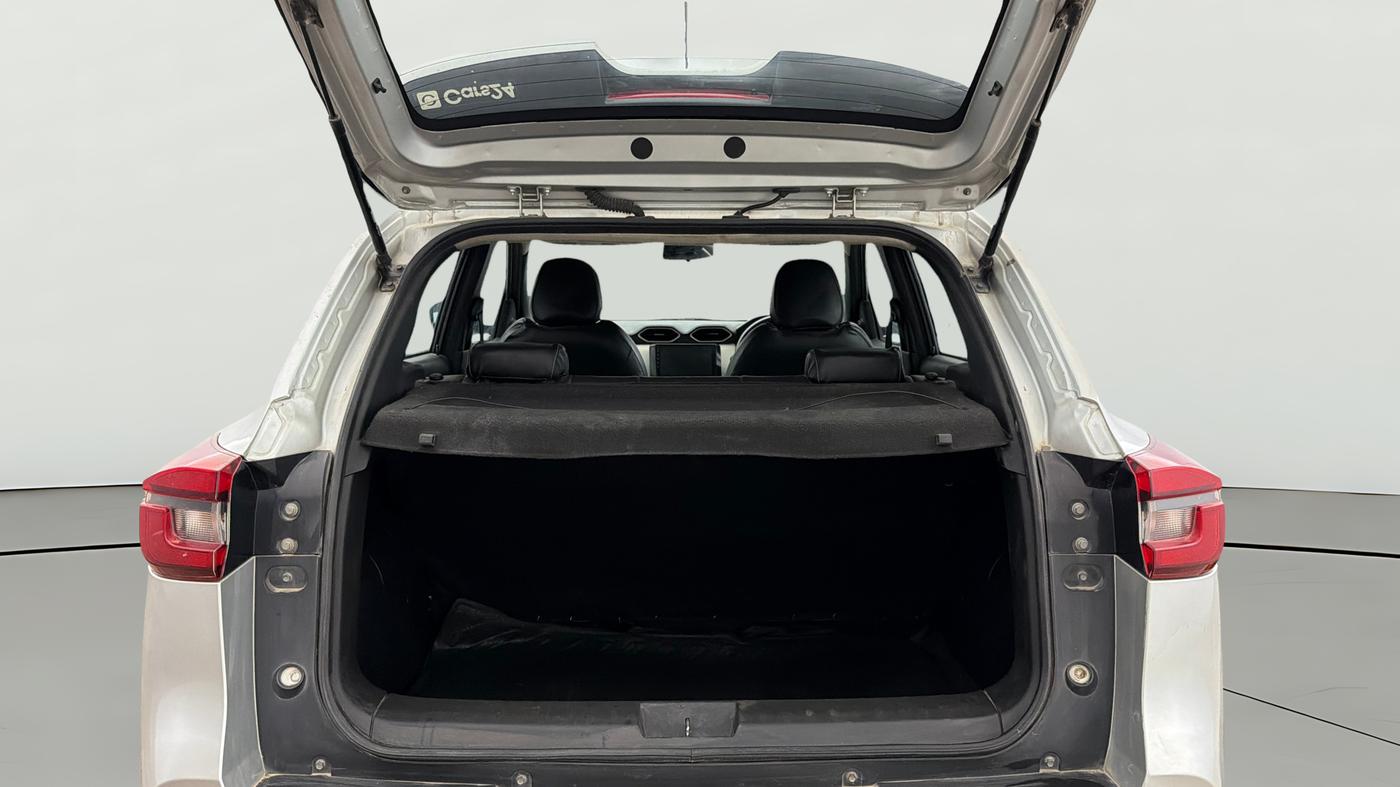 2022 Nissan MAGNITE XE, Petrol, Manual, 55,594 km, Boot Open Zoomed View