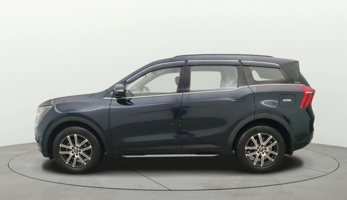 2022 Mahindra XUV700 AX 7 P MT 7 STR, Petrol, Manual, 31,275 km, Left Side