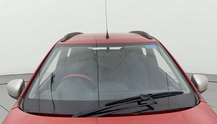 2024 Renault Kwid RXT 1.0 AMT, Petrol, Automatic, 4,535 km, Front Windshield