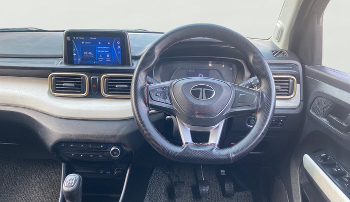 2024 Tata PUNCH ACCOMPLISHED MT CNG, CNG, Manual, 64,239 km, Steering Wheel Close Up