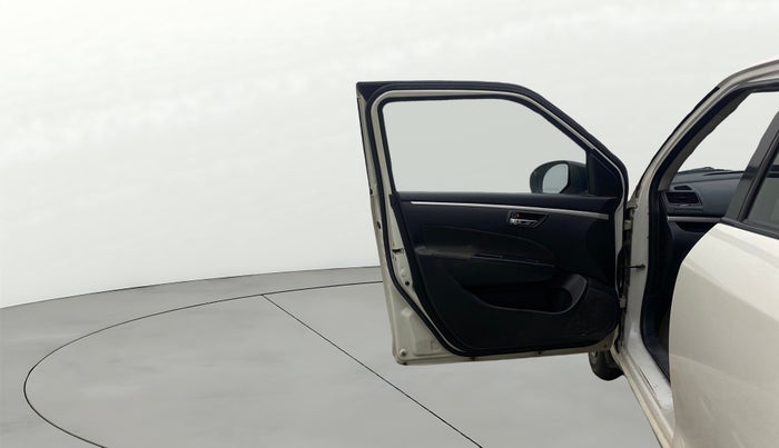 2013 Maruti Swift VDI, Diesel, Manual, 88,028 km, LHS Front Door