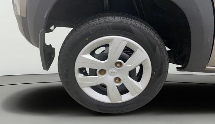 2017 Renault Kwid RXL, Petrol, Manual, 45,714 km, Right Rear Wheel