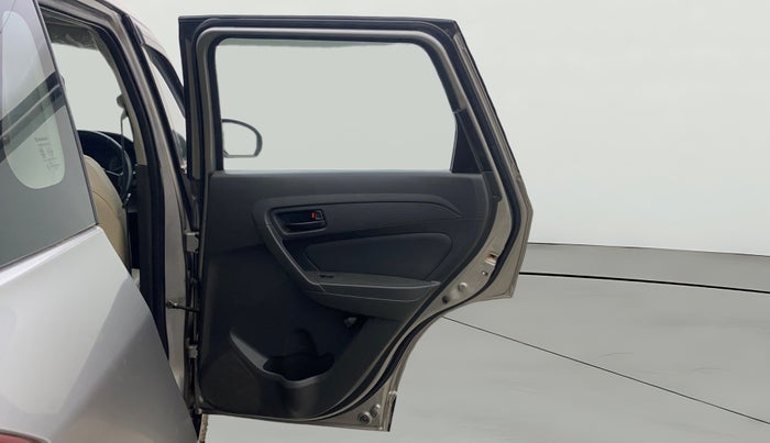 2016 Maruti Vitara Brezza VDI (O), Diesel, Manual, 97,573 km, RHS Rear Door