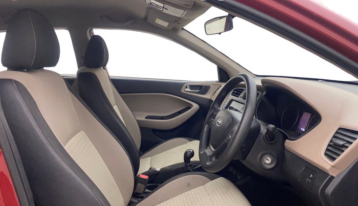 2019 Hyundai Elite i20 SPORTZ PLUS 1.2 DUAL TONE, Petrol, Manual, 72,123 km, Right Side Front Door Cabin