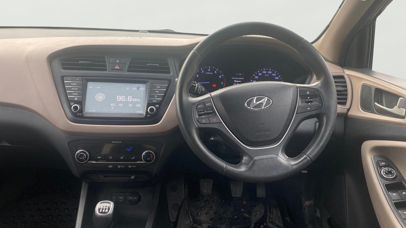 2017 Hyundai Elite i20 ASTA 1.2 (O), Petrol, Manual, 58,866 km, Steering Wheel Close Up