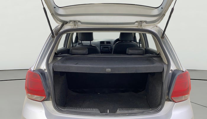 2015 Volkswagen Polo COMFORTLINE 1.2L, Petrol, Manual, 65,085 km, Boot Open Zoomed View