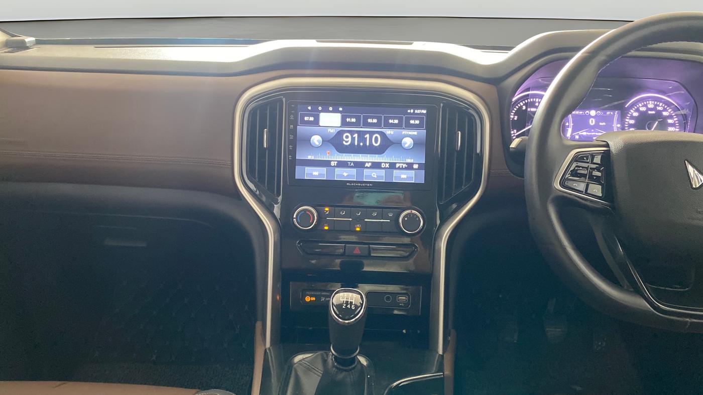 2023 Mahindra SCORPIO-N Z2 PETROL MT 7 STR, Petrol, Manual, 18,151 km, Air Conditioner