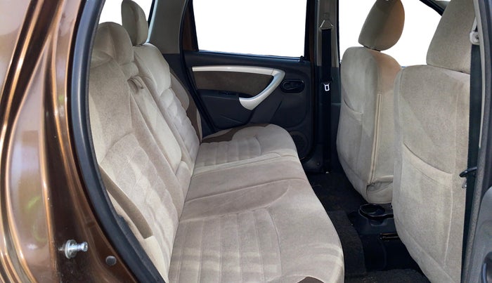 2013 Renault Duster RXL PETROL, Petrol, Manual, 59,188 km, Right Side Rear Door Cabin