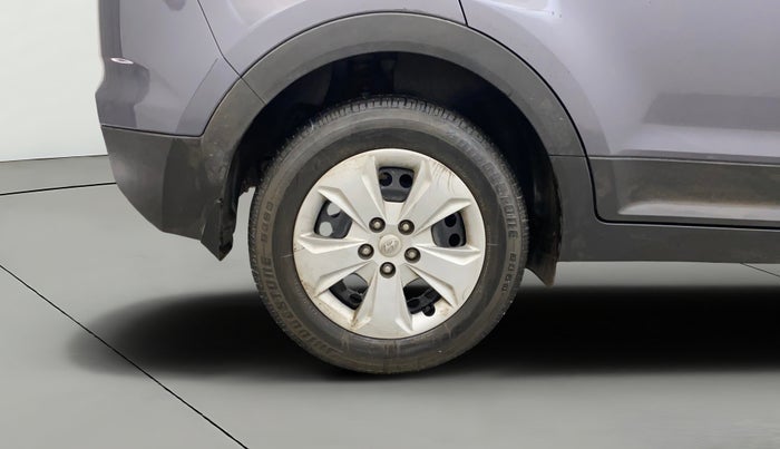 2017 Hyundai Creta E PLUS 1.6 PETROL, Petrol, Manual, 48,612 km, Right Rear Wheel