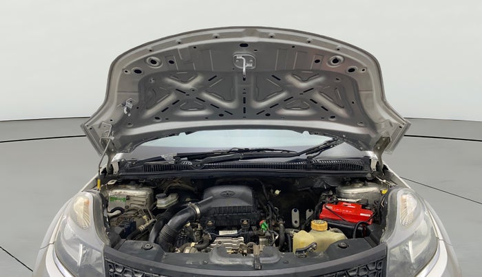 2018 Tata NEXON XMA PETROL, Petrol, Automatic, 88,984 km, Open Bonet