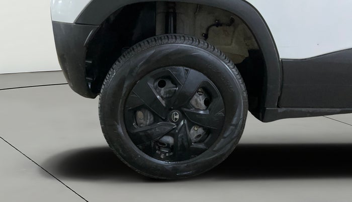 2024 Tata PUNCH ADVENTURE RHYTHM PACK MT, Petrol, Manual, 44,890 km, Right Rear Wheel