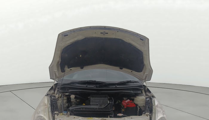 2015 Maruti Swift LXI (O), Petrol, Manual, 32,701 km, Open Bonet