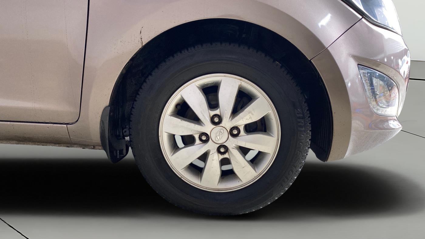 2013 Hyundai i20 ASTA 1.2, Petrol, Manual, 44,499 km, Right Front Wheel
