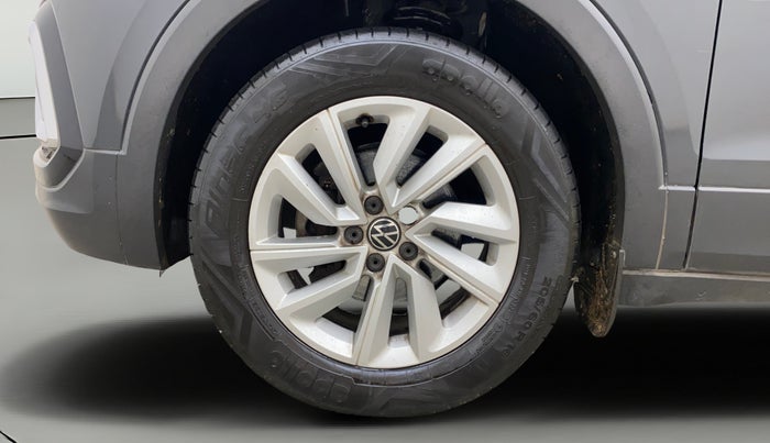 2022 Volkswagen TAIGUN HIGHLINE 1.0 TSI MT, Petrol, Manual, 29,274 km, Left Front Wheel