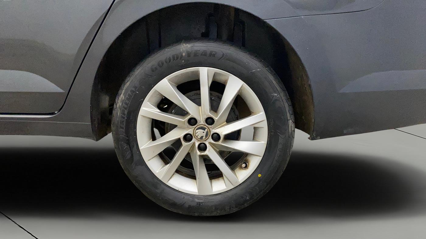 2022 Skoda SLAVIA AMBITION 1.0L TSI MT, Petrol, Manual, 39,109 km, Left Rear Wheel
