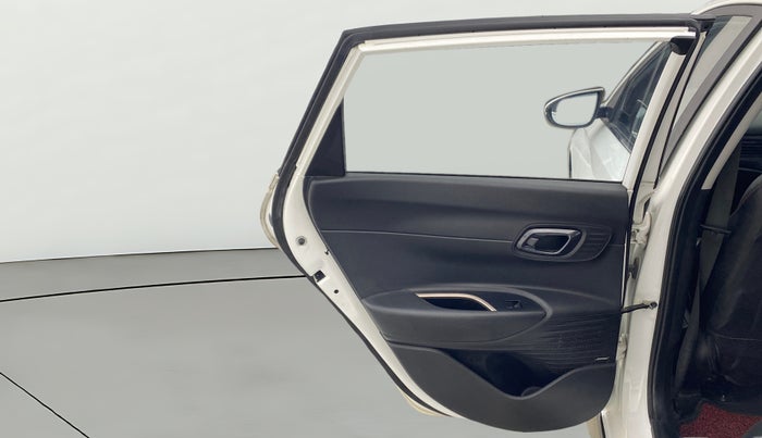 2022 Hyundai NEW I20 ASTA 1.2 MT, Petrol, Manual, 64,373 km, LHS Rear Door