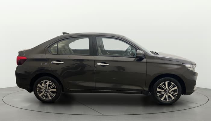 2022 Honda Amaze 1.2L I-VTEC VX CVT, Petrol, Automatic, 37,815 km, Right Side View