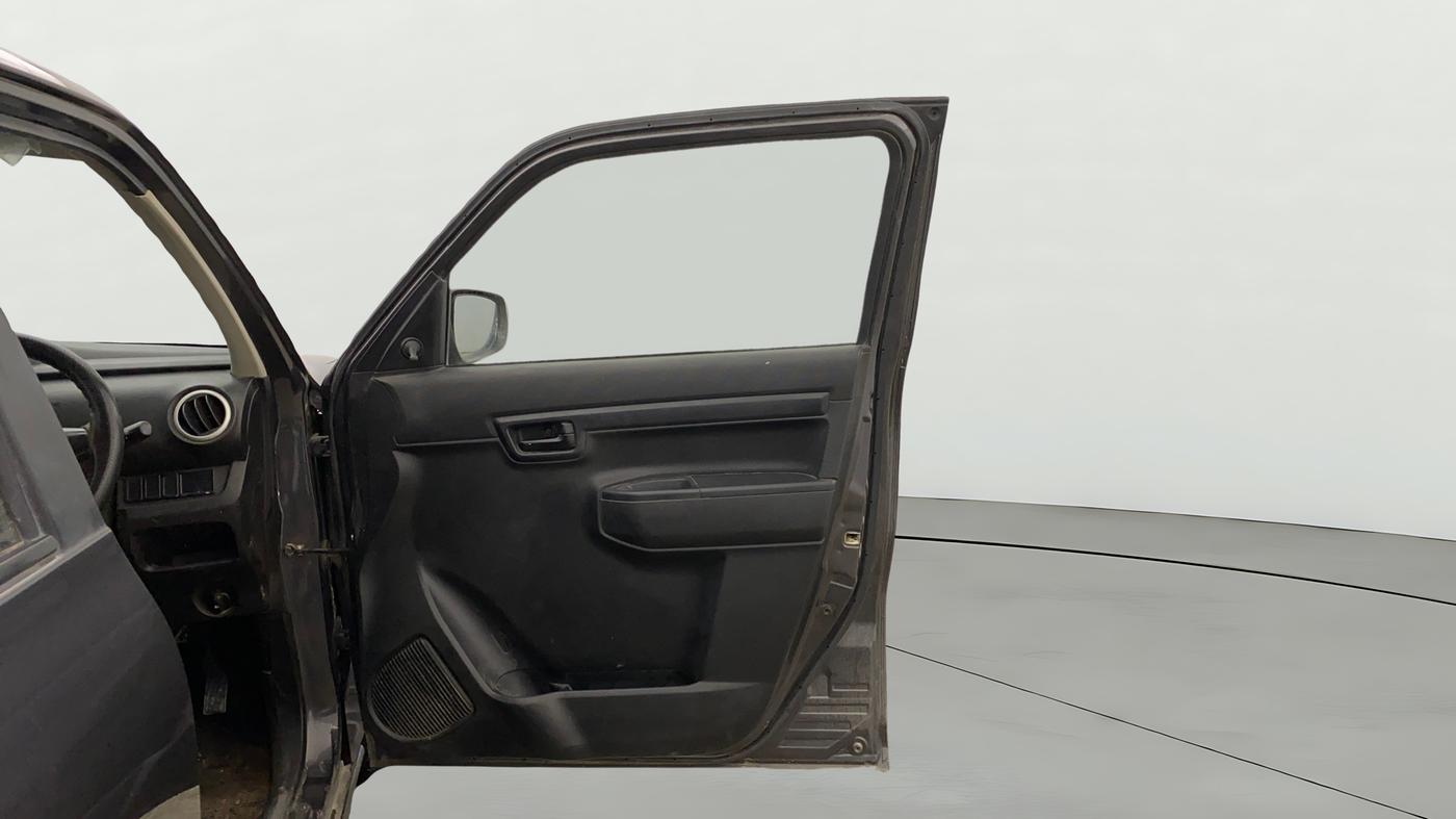 2020 Maruti S PRESSO VXI+, Petrol, Manual, 1,20,704 km, RHS Front Door