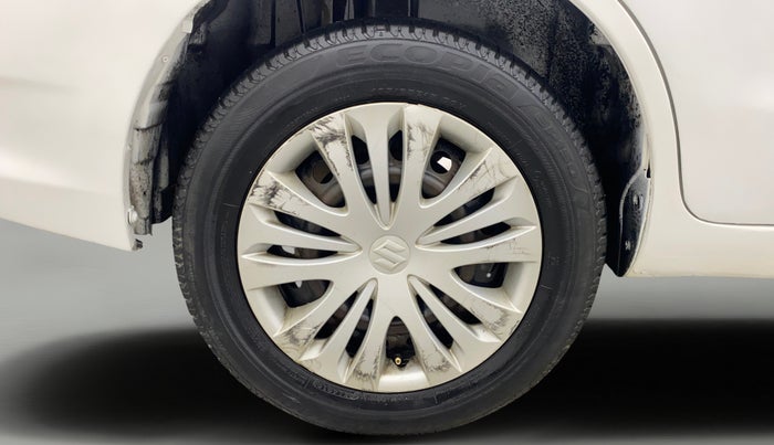 2017 Maruti Ertiga VXI CNG, CNG, Manual, 82,888 km, Right Rear Wheel