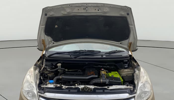 2013 Maruti Ertiga VDI, Diesel, Manual, 99,052 km, Open Bonet