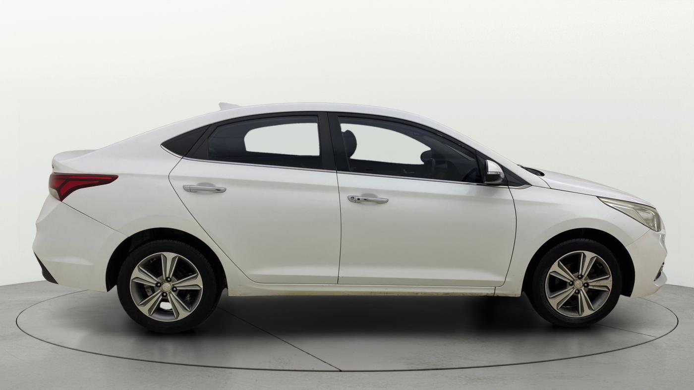 2018 Hyundai Verna 1.6 SX (O) CRDI MT, Diesel, Manual, 88,512 km, Right Side View