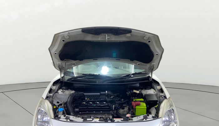 2019 Maruti Swift VXI AMT, Petrol, Automatic, 80,442 km, Open Bonet