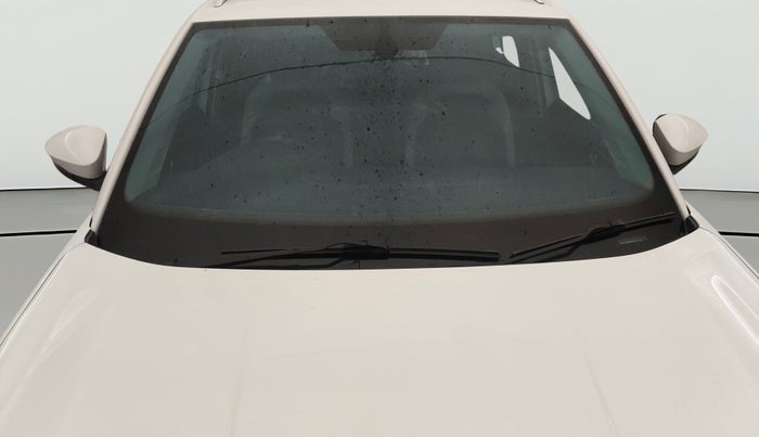 2023 Volkswagen TAIGUN  Topline 1.0 TSI AT (Electric Seats), Petrol, Automatic, 28,732 km, Front Windshield