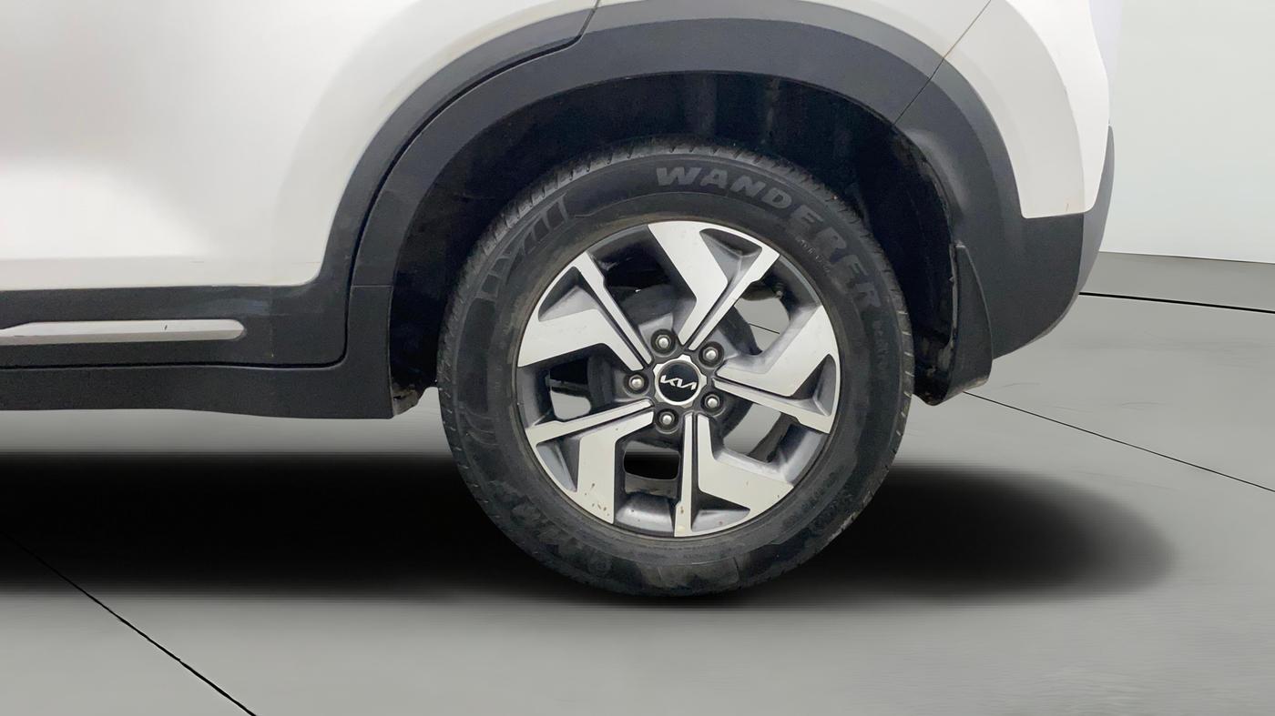 2022 KIA SONET HTX PLUS 1.5, Diesel, Manual, 73,885 km, Left Rear Wheel