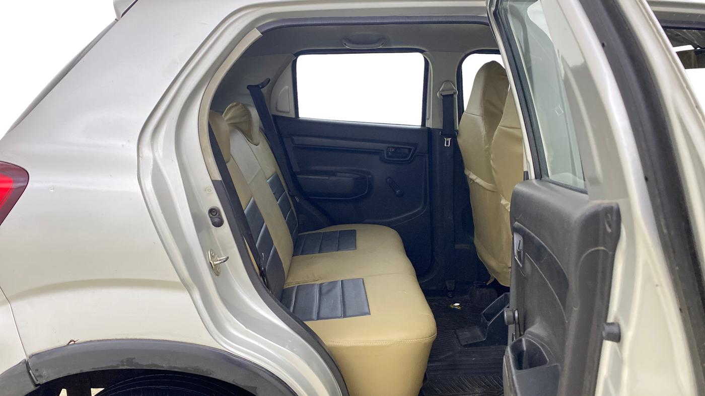 2020 Maruti S PRESSO VXI PLUS AMT, Petrol, Automatic, 32,485 km, Right Side Rear Door Cabin