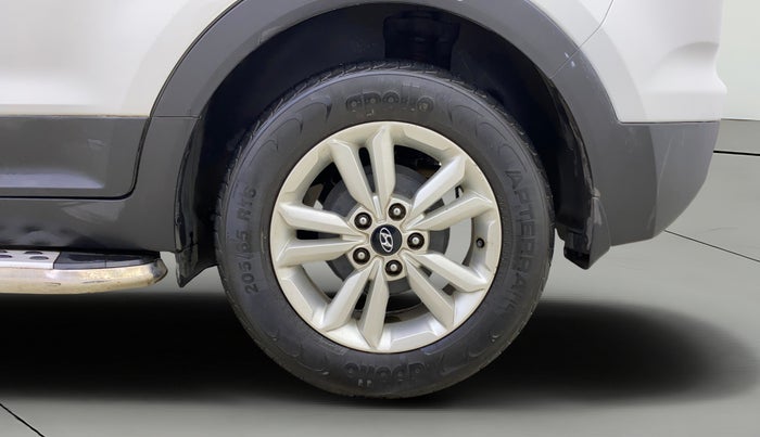 2016 Hyundai Creta SX PLUS 1.6 PETROL, Petrol, Manual, 63,797 km, Left Rear Wheel