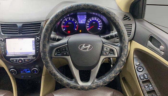 2016 Hyundai Verna 1.6 VTVT SX, Petrol, Manual, 64,510 km, Steering Wheel Close Up