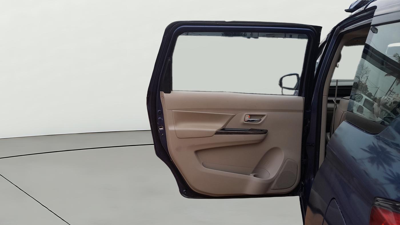 2020 Maruti Ertiga ZXI+ SHVS, Petrol, Manual, 42,160 km, LHS Rear Door