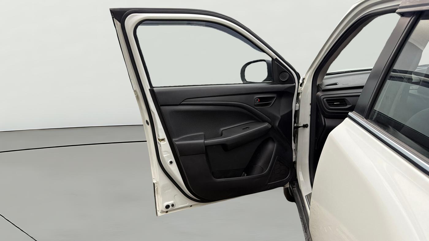 2025 Maruti BREZZA LXI S- CNG, CNG, Manual, 29,363 km, LHS Front Door
