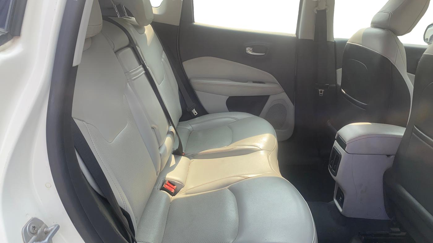 2017 Jeep Compass LIMITED 1.4 PETROL AT, Petrol, Automatic, 99,903 km, Right Side Rear Door Cabin