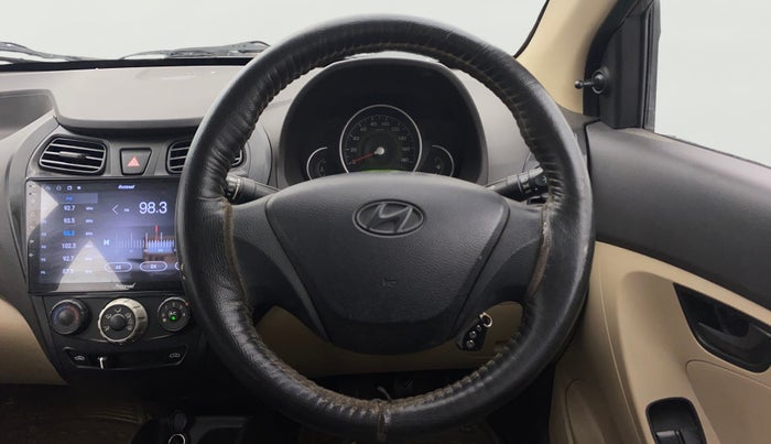 2012 Hyundai Eon MAGNA, Petrol, Manual, 70,686 km, Steering Wheel Close Up